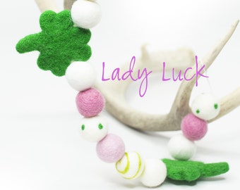 Felt Shamrock Garland: St Patrick's Day Decor