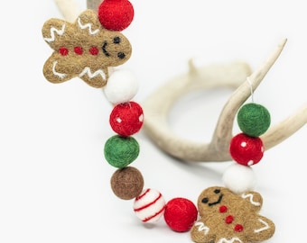 Red & Green Gingerbread Garland | Christmas garland | Felt Cookie Garland | Christmas decor | Gingerbread Christmas decor| Whimsical Garland