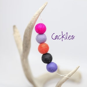 Cackles Felt Ball Garland: Halloween Bunting, Fall Decor