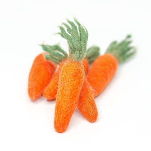 Felt Carrots -Orange Carrots -Felted Shapes -Felted Carrots -Garden Vegetable -Felted Food -Easter Crafts -Easter Decor -Easter Garland