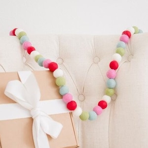 Victorian Christmas Felt Ball Garland: Red, Pink, & White Tree Decor
