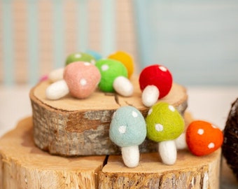 Boho Small Mixed Felt Mushrooms -Set of 12 pcs -Felt mushroom decor -Rainbow Colors -Springtime -Spring Decor -Spring Garland