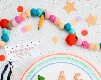 First Day of School Garland | Apple Felt ball Garland | Felt Apples | Apple Garland | Teacher's Gift | Felt Pencil | Felt Poms