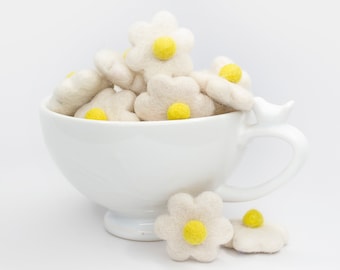 Hand-felted Wool Daisy Flowers - Ivory with Yellow Center