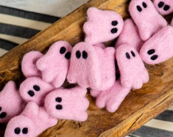 Small Pink Felt Ghost: Halloween Garland DIY Decor
