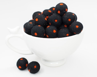 Black with Pumpkin Orange Polkadot Felt Balls -Wool Felt Poms - Black Wool Felt Balls *Pom Garland Halloween Garland -Halloween Decorations