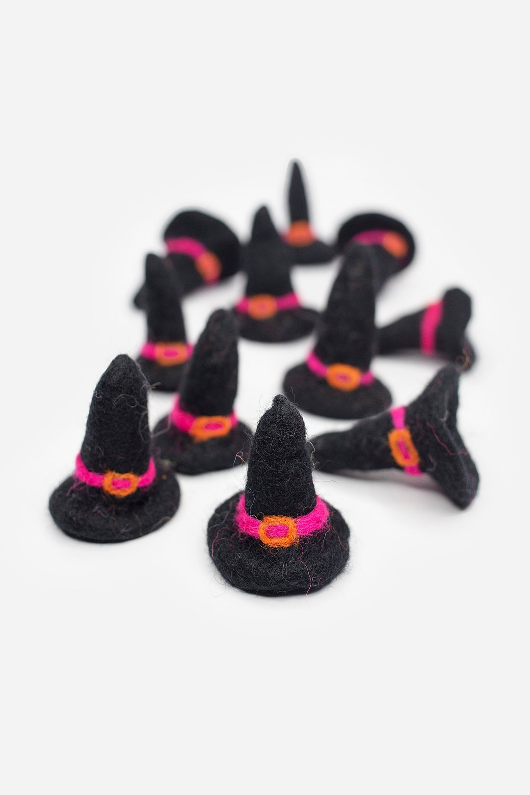 Chapeau De Sorcière Halloween - Lot De 2 Chapeaux Violets Grands Et Crookés - Pour Costume Et Décoration - 7