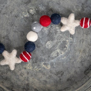 July 4th Garland | Felt Star | Red White & Blue Garland | 4th of July Party | Americana Garland | Felt Ball Garland | Independence Day