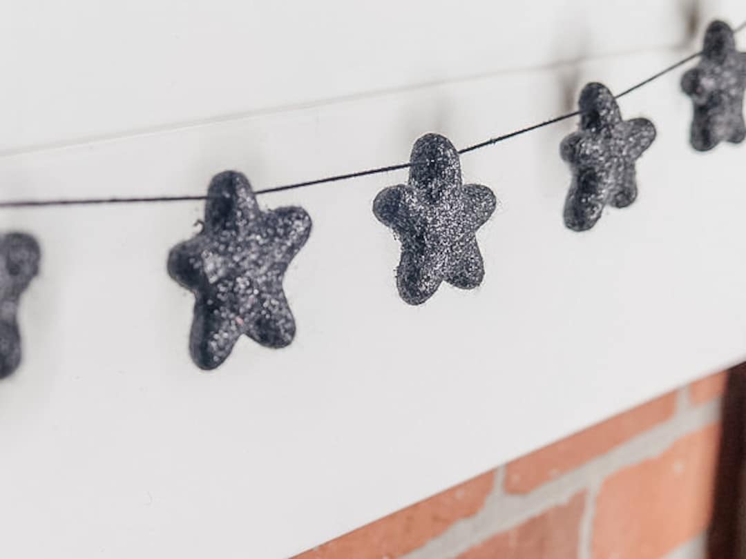 Black Star Garland | Glitter Stars | Star Garland | Halloween Stars - Etsy