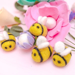 Felt Bees -Spring Bee -Bumble Bee -Felt Wool Bee -Springtime -Spring Decorations -Spring Garland -Honey Bee