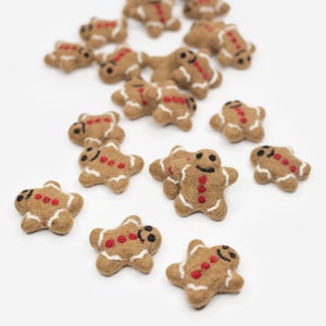 Dark Felt Gingerbread Man | Felt shapes | Christmas Garland | Gingerbread man garland | Felt Gingerbread cookies | Pretend Play | Cookie