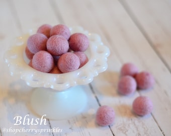 Dusty Blush Felt Balls | 2.5 cm Pom Balls  | 100% Wool Felt Balls | Felt Pom Poms | Loose Felt Balls | DIY Pom Garland | Wholesale