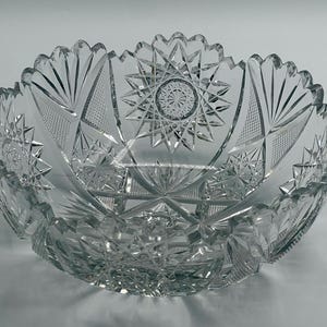 Beautiful Antique American Brilliant Period Cut Glass Swirl Pattern Bowl