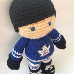 CROCHET PATTERN: Hockey Player Amigurumi crochet pattern image 4