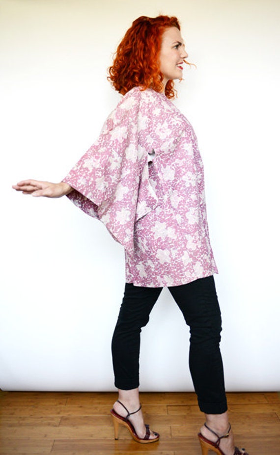 Vintage Japanese Pink Silk Haori Kimono Jacket Ro… - image 3