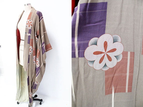 SALE Vintage Tan Silk Japanese Kimono w/Purple & … - image 1