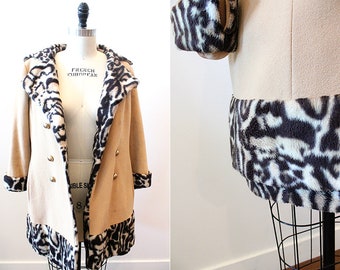 Vintage 1960's Mod Beige Thick Winter Double Breasted Peacoat w/Leopard Print Faux Fur Trim & Lining // 60s XS S outwear sixties jacket gold