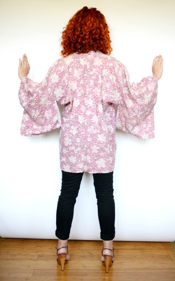 Vintage Japanese Pink Silk Haori Kimono Jacket Ro… - image 4