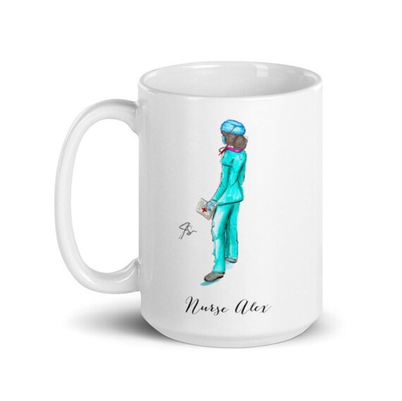 Caribu design Tazza Infermiera Personalizzata con Nome e Colore Capelli - Idea Regalo per Ringraziare Infermieri Personalizzabile e Divertente per Compleanno, Natale, Lavoro, Laurea (Infermiera Donna