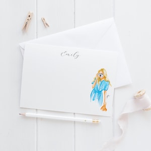 Personalized Stationery Set: Picture Perfect [Stationary Notecards, Personalized, Fashion Drawing, Girly Stationery Sets for Letter Writing]