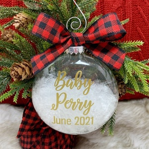 Pregnancy Announcement Ornament Personalized Christmas Baby Announcement We're Expecting Pregnancy Reveal Custom New Baby Ornament Gift