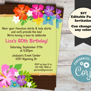 Pode incluir: Um convite de festa edit&aacute;vel de 12,7 x 17,8 cm em verde e marrom com um tema tropical. O convite apresenta um design floral com flores de hibisco e o texto "Liza's 60th Birthday!"  Use suas camisas havaianas e saias hula e n&oacute;s forneceremos os leis! Estamos tendo um luau para celebrar. S&aacute;bado, 27 de setembro &agrave;s 17h30. Jackson's Event Center 1234 Wyoming Dr. RSVP at&eacute; 12 de setembro para 123-456-7890 ou yourmail@gmail.com.