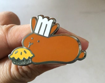 Baker Bunny Enamel Pin, Brown Rabbit Pin, Chef Bunny Pie Cute Pin