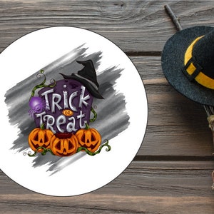 Halloween Trick or Treat Round Door Hanger - Wreath Sign - Jack O&#39; Lantern - Spider - Trick or Treat - Spider - Haunted House - Witches Hat