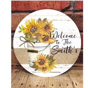 Personalized Sunflower Round Door Hanger, Door Sign, Fall/Summer Sign Sunflower Design, Floral sign, Welcome sign, flowers, wreath sign,