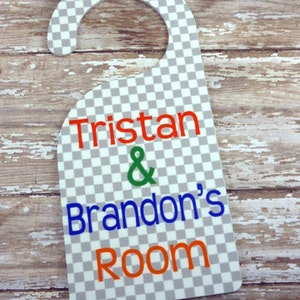 Personalized Kids Room Sign Keep Out Privacy Gift New Hanging Home Door Name Sign No Boys/Girls Allowed Do Not Disturb Room Decor