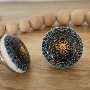 No 16 Flat Ceramic Knob