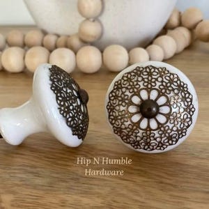 Lots of Lace White Filigree Ceramic Knob