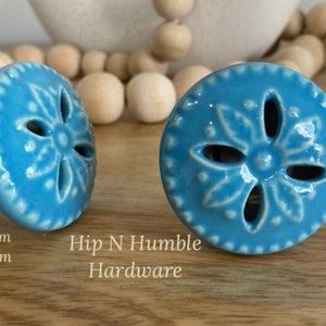 Aqua Flower Ceramic Knob