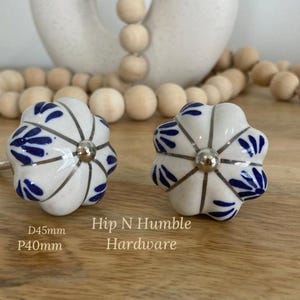 Blue and White Leaves Ceramic Knob