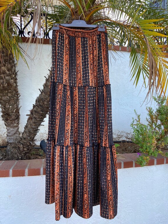 1970's Beautiful Paisley & Polka Dot Pleated Maxi