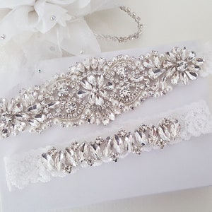 Silver Bridal Garter, Lace Wedding Garter Set, Bridal Garter Set, Vintage Wedding-Style 795B