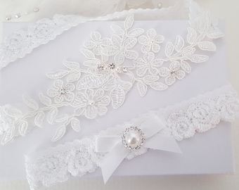 Beaded Lace Wedding Garter,Wedding Garter, Bridal Garter, Keepsake Garter, Off White Lace Garter, Heirloom Garter