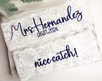 Bruiloft kousenbanden. Bruid kousenbanden. Aangepaste mevrouw monogram kousenbanden. Aangepaste bruidskantlingerie. Grote maten bruiloft. Toekomstige mevrouw Garter Bride