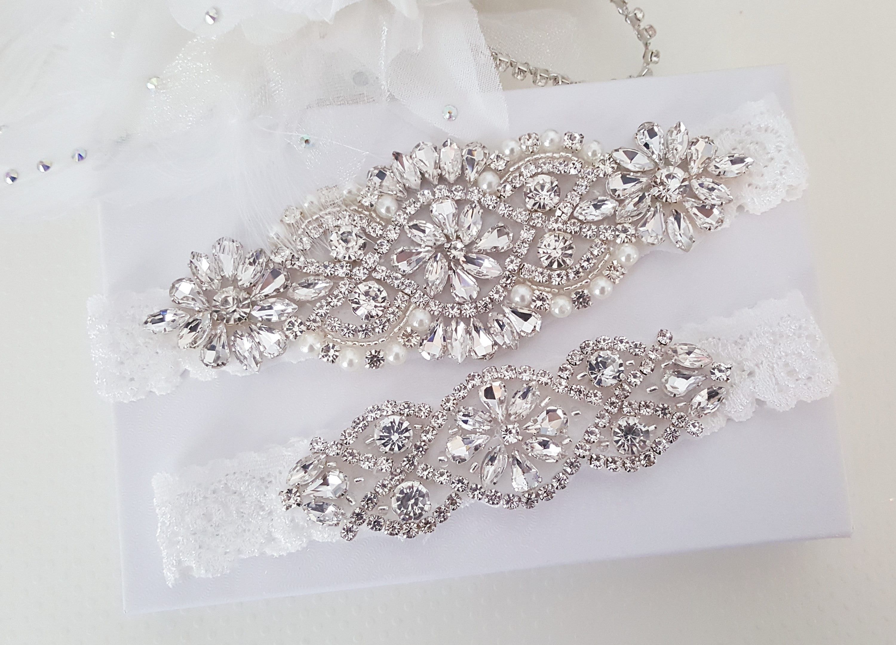 Heirloom Garter, Silver Bridal Garter, Lace Wedding Garter Set, Brida…