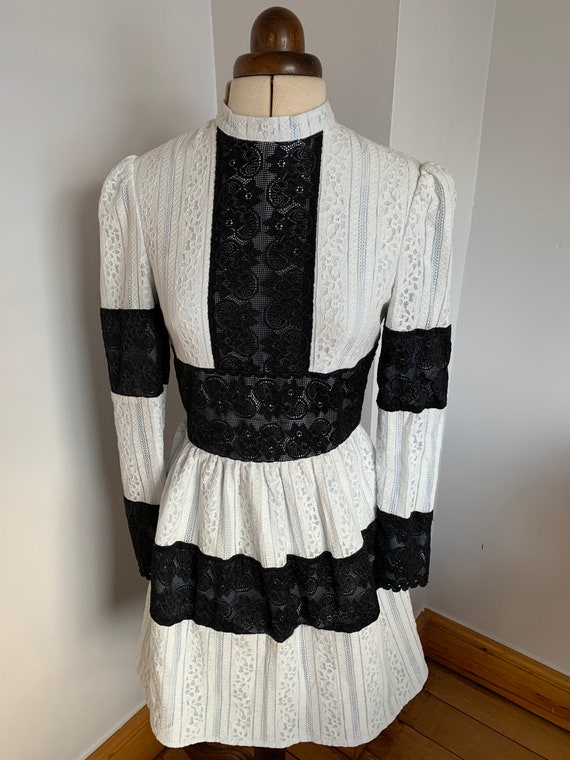 Vintage Lace Dress, Gothic, Lolita