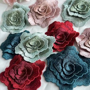 Broderad blommaapplikation broderad lapp applikation tyg kläder applikation dekoration blommig lapp