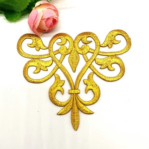 Gold or silver flower Embroidered applique Patch,flower Patch Supplies clothing decoration patches