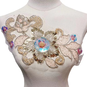 Delicate Beaded and pearl  sequins flower Applique Patch Supplies for Bag ,shoes ,clothing wedding decoration patch