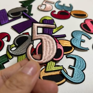 Gestickter Aufkleber Zahlen Applikation Ziffern Patch für T-Shirt oder Mantel, Dekorationspatches