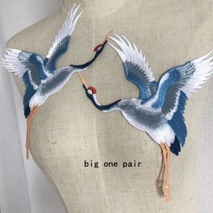 A pair cranes embroidered applique patch clothing decoration sewn on patches image 1