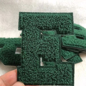 Parche con letras de chenilla cosidas en verde, diseño de apliques, parche con nombre y letras para camisetas, abrigos o jeans.