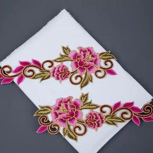ett par broderad pionapplikation blommig lapp klänningsdekoration lapp stryk-på lapp