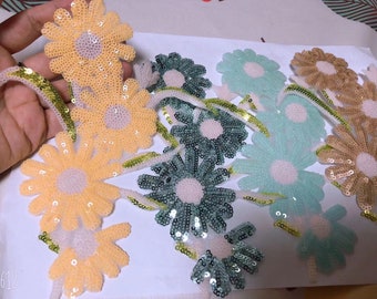 Daisy flower Sequined Applique Patch,Paillette Patch,Sequins   Patch Supplies for Coat,T-Shirt,Costume Decorative Patches