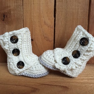 Crochet Wrap Baby Boots image 2