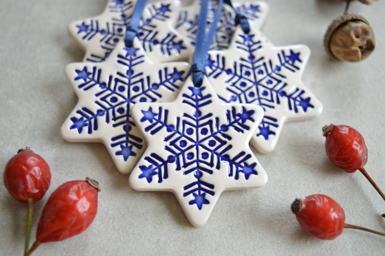 White ceramic Christmas decorations, star ornament, star gift tags, housewarming gift, Set of 5 画像 2